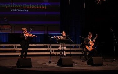 Koncert Laureat&oacute;w XXVIII Og&oacute;lnopolskiego Festiwalu Kolęd (8 stycznia 2023) 12