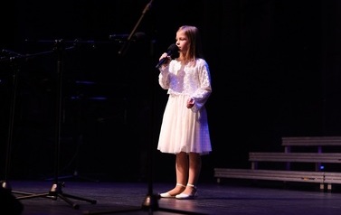Koncert Laureat&oacute;w XXVIII Og&oacute;lnopolskiego Festiwalu Kolęd (8 stycznia 2023) 15