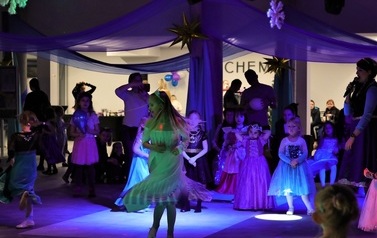 Bal kostiumowy dla dzieci "Elsa i przyjaciele" 