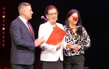 Uroczystość wręczenia nagr&oacute;d kulturalnych (21 marca 2023) 8