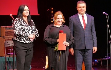 Uroczystość wręczenia nagr&oacute;d kulturalnych (21 marca 2023) 14