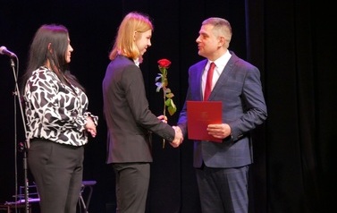 Uroczystość wręczenia nagr&oacute;d kulturalnych (21 marca 2023) 18