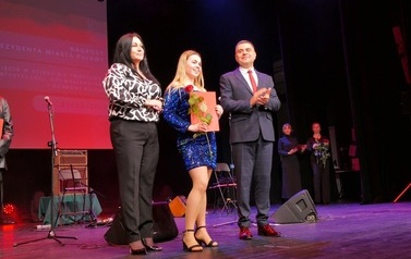 Uroczystość wręczenia nagr&oacute;d kulturalnych (21 marca 2023) 23