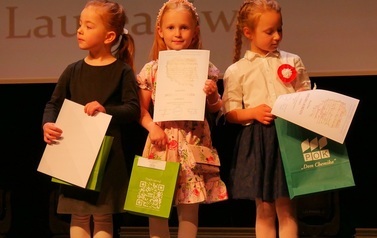 Koncert Laureat&oacute;w XVIII Puławskiego Turnieju Recytacji, Muzyki i Pieśni Narodowych &bdquo;Witaj Majowa Jutrzenko&rdquo; 10
