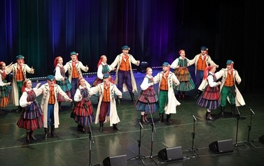 Gala Jubileuszowa 70-lecia Zespołu Pieśni i Tańca "Powiśle" im. Kazimiery Walczak "Mamci" (27 maja 2023) 9