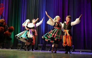Gala Jubileuszowa 70-lecia Zespołu Pieśni i Tańca "Powiśle" im. Kazimiery Walczak "Mamci" (27 maja 2023) 41
