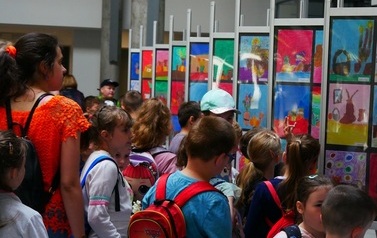 Wernisaż prac uczestnik&oacute;w lekcji galeryjnych (7 czerwca 2023)  11