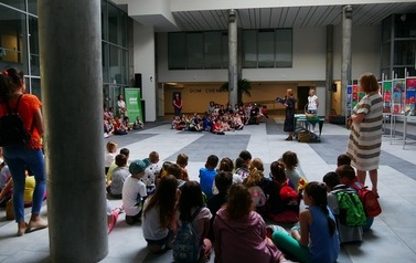 Wernisaż prac uczestnik&oacute;w lekcji galeryjnych (7 czerwca 2023)  17