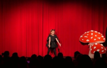 Teatrzyk Pinezka - "Na Podw&oacute;rzu" i inscenizacje w wykonaniu Teatru Agrafka (17 czerwca 2023) 9