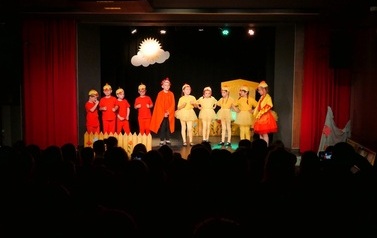Teatrzyk Pinezka - "Na Podw&oacute;rzu" i inscenizacje w wykonaniu Teatru Agrafka (17 czerwca 2023) 15