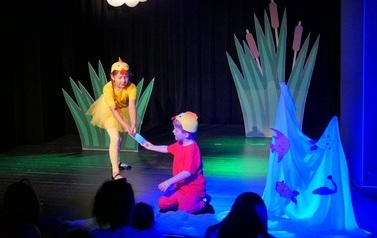 Teatrzyk Pinezka - "Na Podw&oacute;rzu" i inscenizacje w wykonaniu Teatru Agrafka (17 czerwca 2023) 19