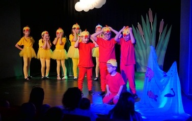 Teatrzyk Pinezka - "Na Podw&oacute;rzu" i inscenizacje w wykonaniu Teatru Agrafka (17 czerwca 2023) 20