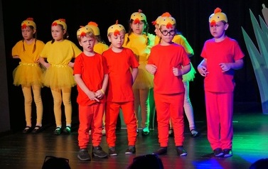Teatrzyk Pinezka - "Na Podw&oacute;rzu" i inscenizacje w wykonaniu Teatru Agrafka (17 czerwca 2023) 21