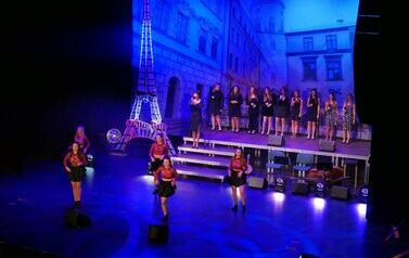 Koncert "Wiecz&oacute;r francuski" w wykonaniu KENSINGERS (27 września 2023) 11