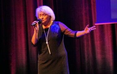 "Ta nasza młodość" - spektakl Teatru RETRO (3 października 2023) 13