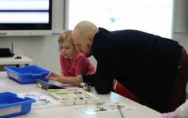 W krainie lessowych wąwoz&oacute;w - Spotkanie Uniwersytetu Dziecięcego UMCS (18 listopada 2023) 16
