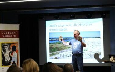 W krainie lessowych wąwoz&oacute;w - Spotkanie Uniwersytetu Dziecięcego UMCS (18 listopada 2023) 27