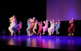 "Taneczna podr&oacute;ż po świecie" (26 stycznia 2022)