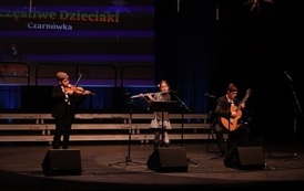 Koncert Laureat&oacute;w XXVIII Og&oacute;lnopolskiego Festiwalu Kolęd (8 stycznia 2023) 12