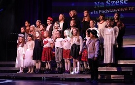 Koncert Laureat&oacute;w XXVIII Og&oacute;lnopolskiego Festiwalu Kolęd (8 stycznia 2023) 13