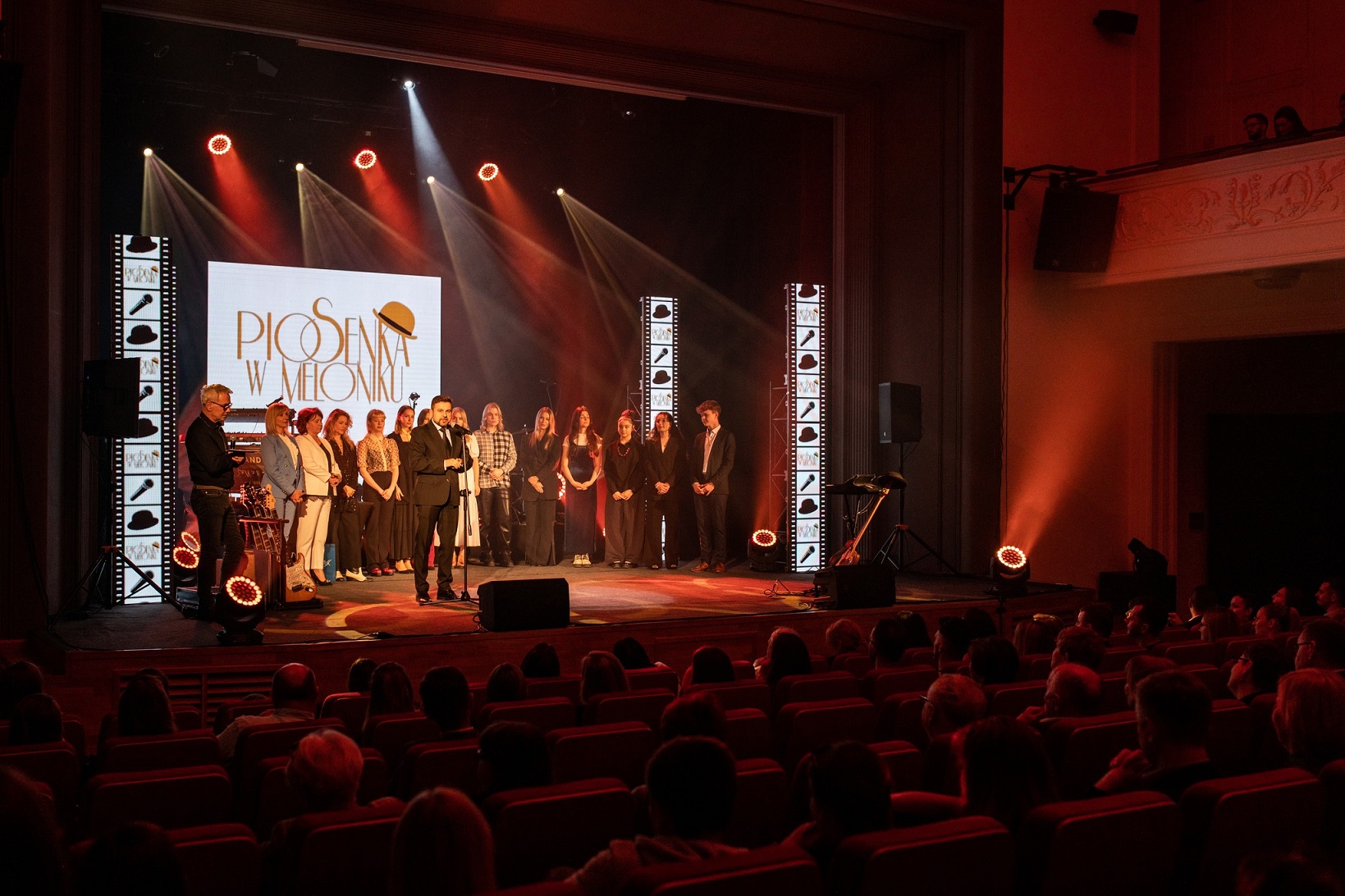 fot-_Rzeszowski_Dom_Kultury_(1)