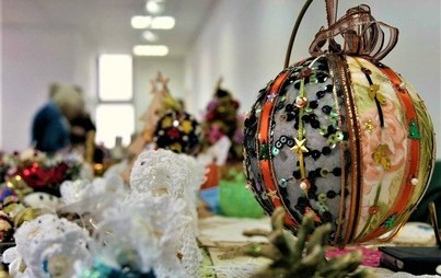 Zdjęcie do Świąteczny Kiermasz Klubu Tw&oacute;rc&oacute;w Ludowych